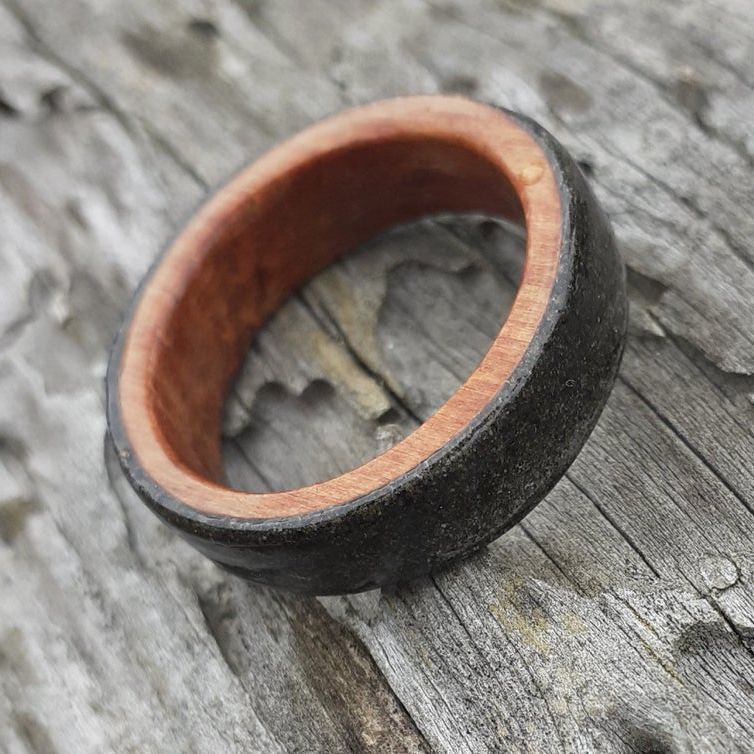 NZ Native Rimu with Volcanic Sands Ring Band - Beach Art Series